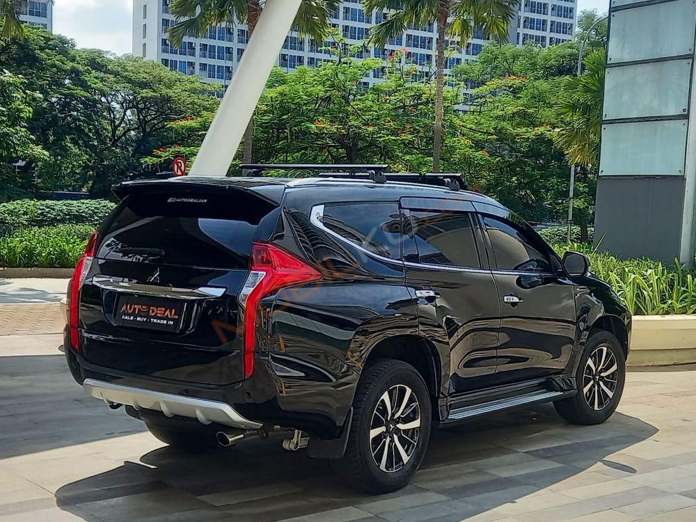 Mobil Mitsubishi Pajero Sport 2017