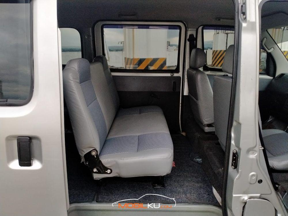 Mobil Daihatsu Gran Max 2014