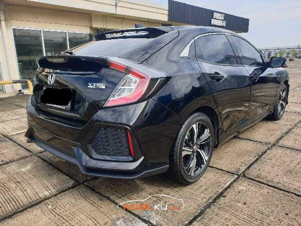 Mobil Honda Civic Sedan 2018
