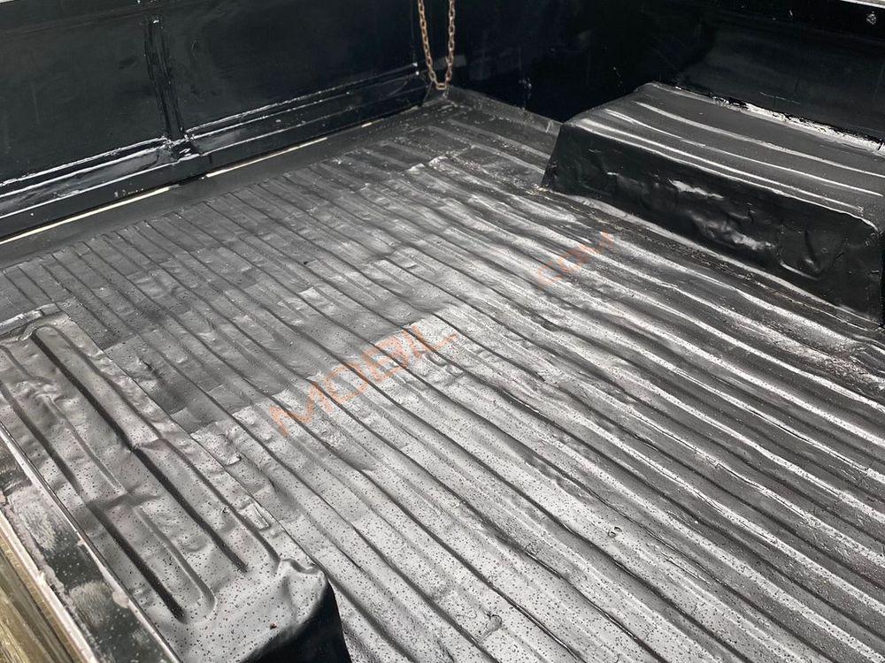 Mobil Isuzu Panther 2008