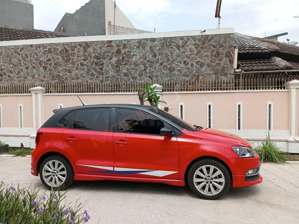 Mobil Volkswagen Polo 2018