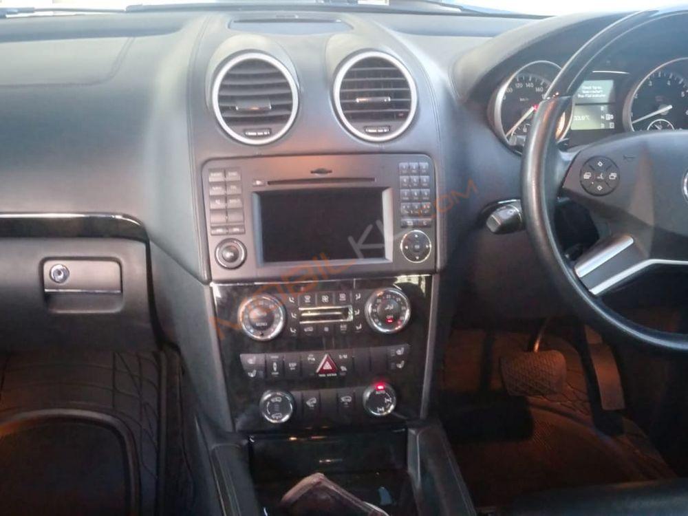 Mobil Mercedes-Benz GL 2010