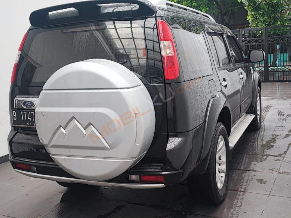 Mobil Ford Everest 2014