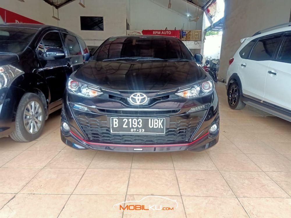 Mobil Toyota Yaris 2018