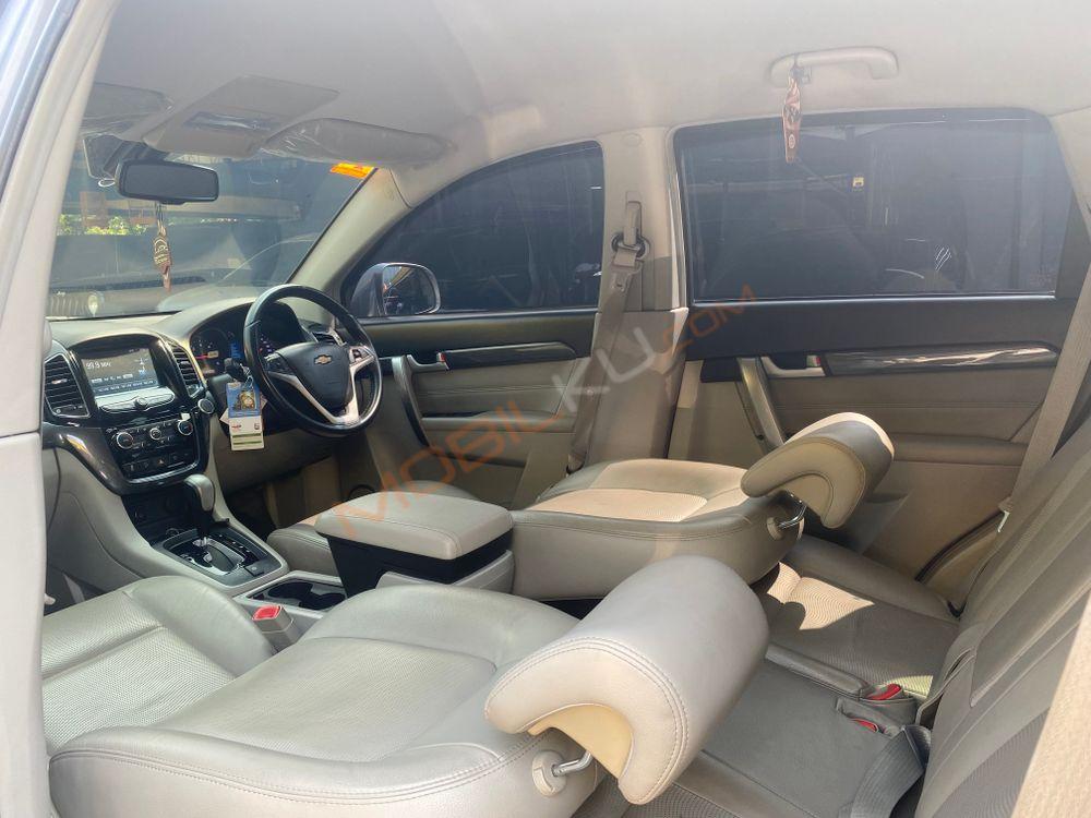 Mobil Chevrolet Captiva 2017