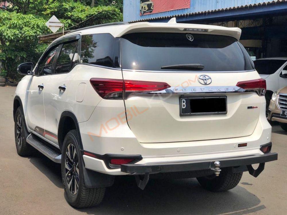 Mobil Toyota Fortuner 2019