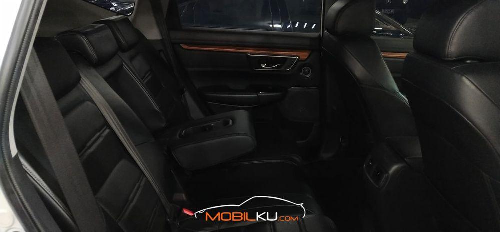 Mobil Honda CR-V 2018