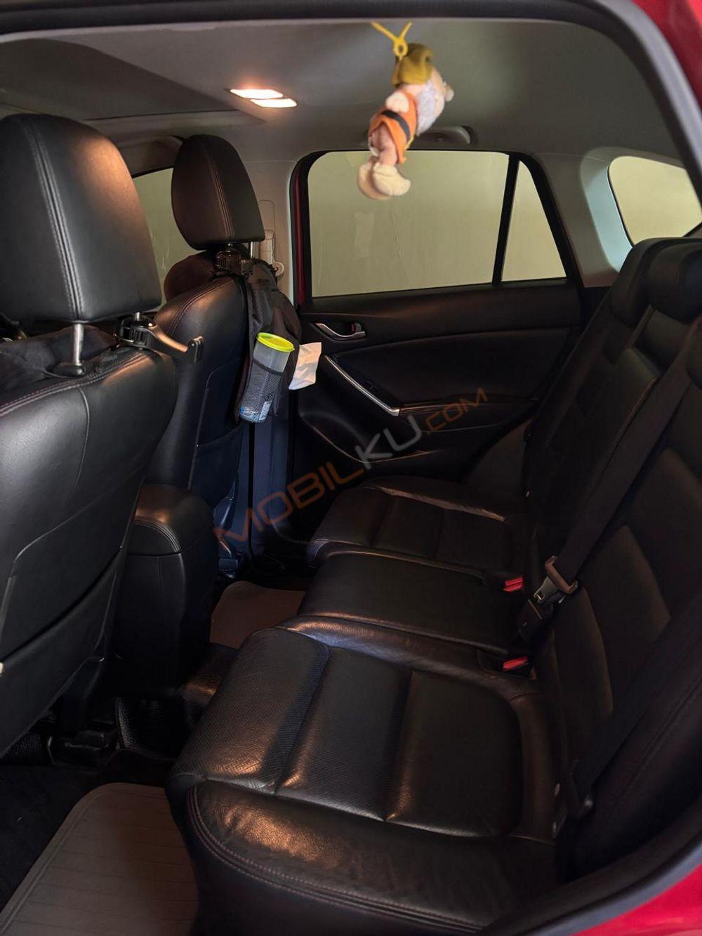 Mobil Mazda CX-5 2016