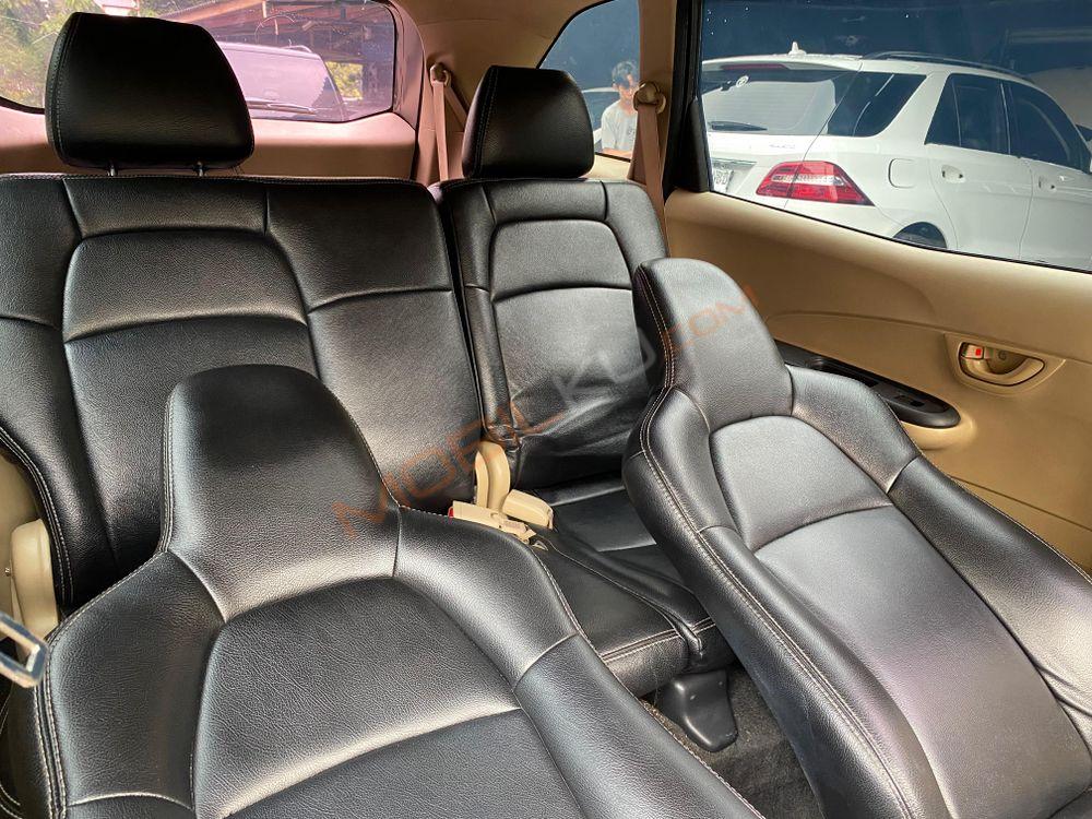 Mobil Honda Mobilio 2014