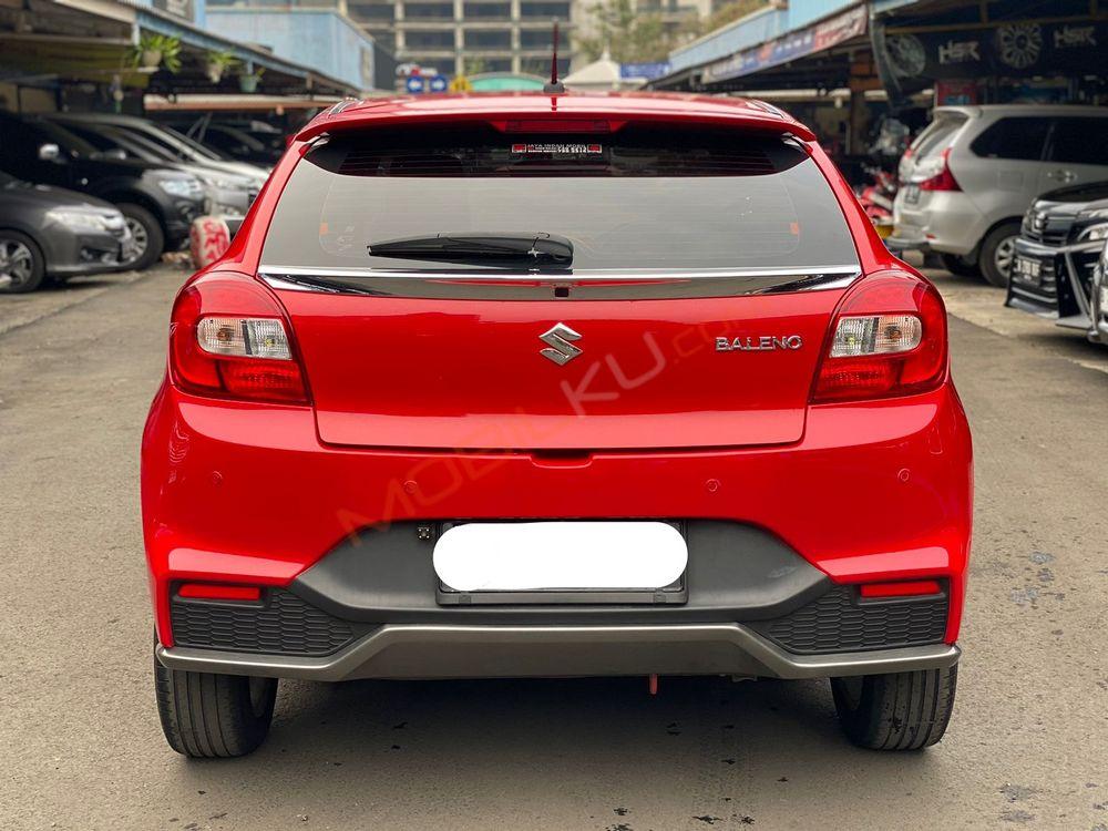 Mobil Suzuki Baleno 2019