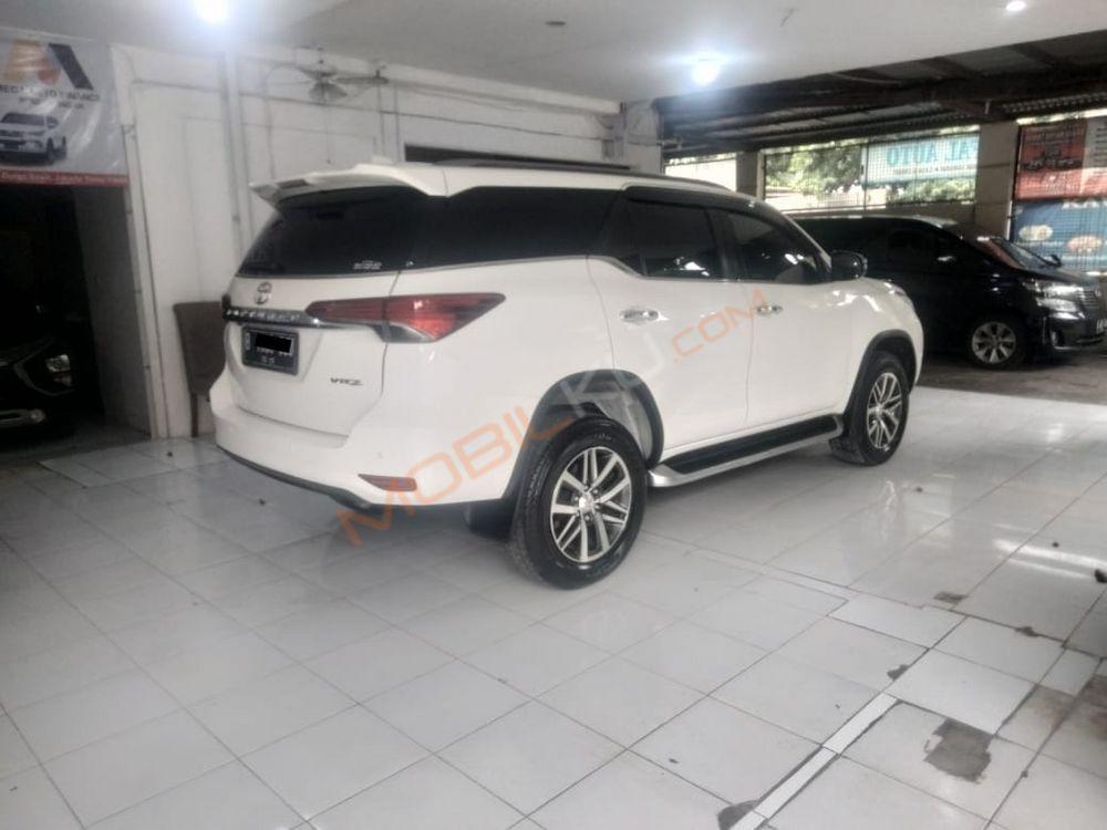 Mobil Toyota Fortuner 2019