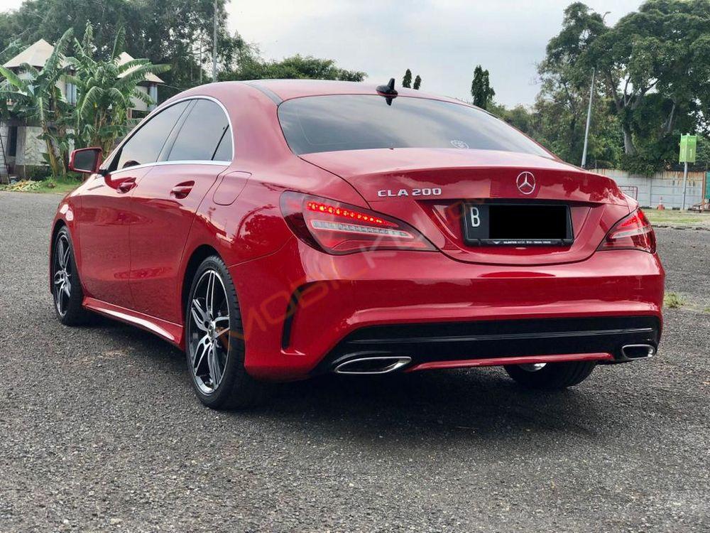 Mobil Mercedes-Benz CLA 2018