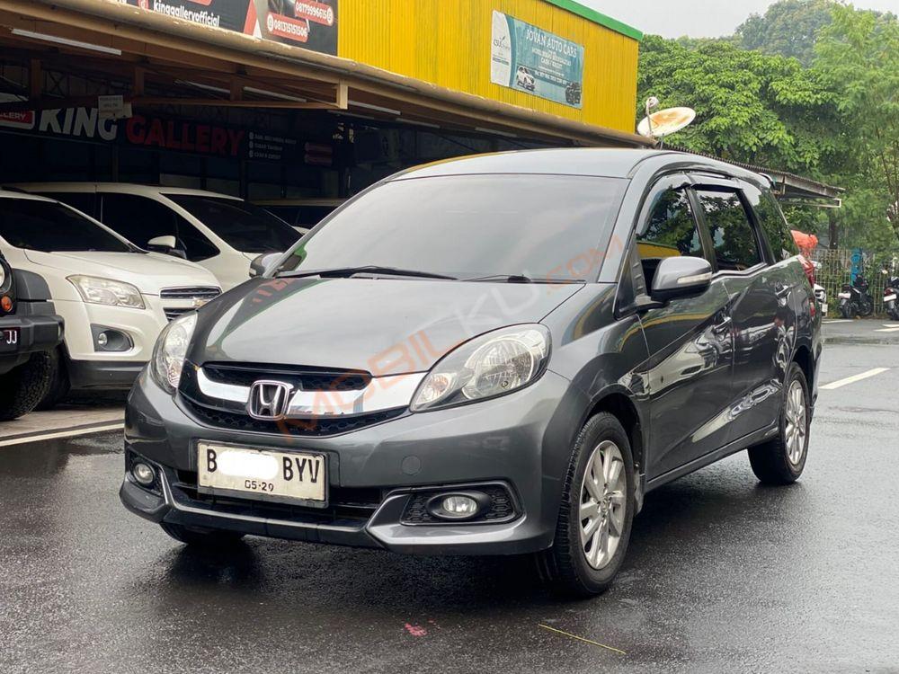 Mobil Honda Mobilio 2014