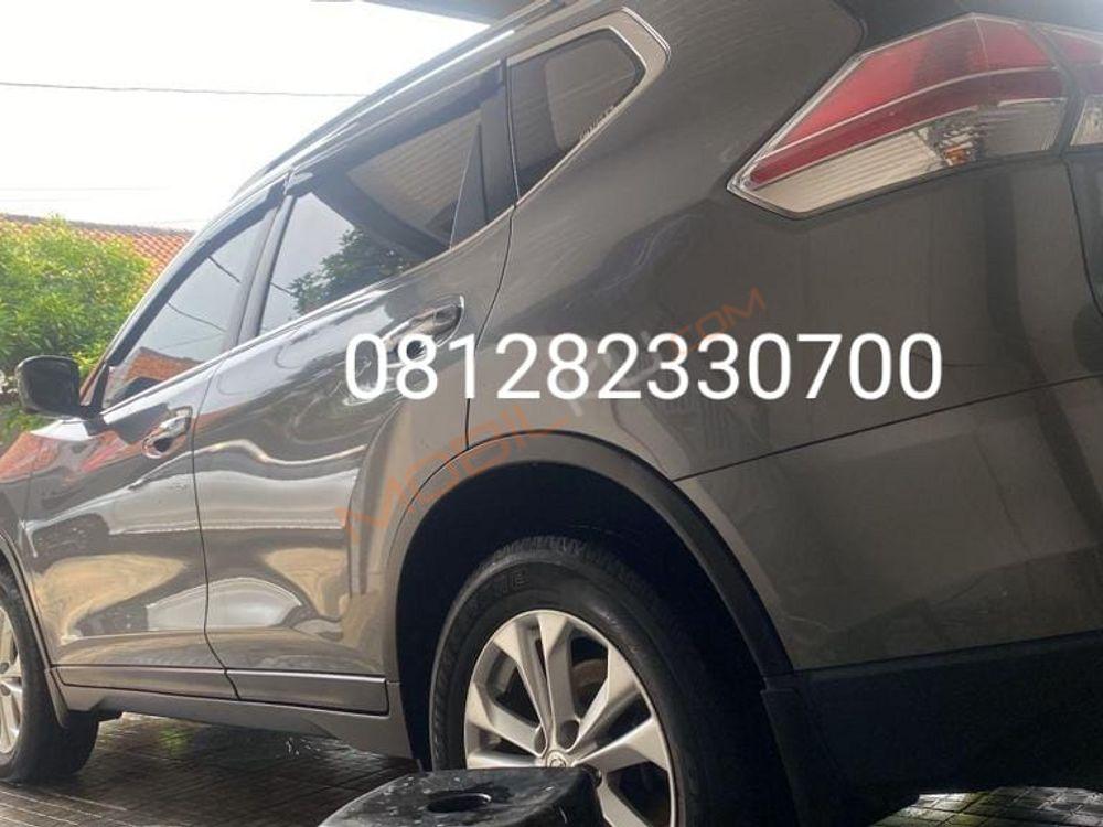 Mobil Nissan X-Trail 2017