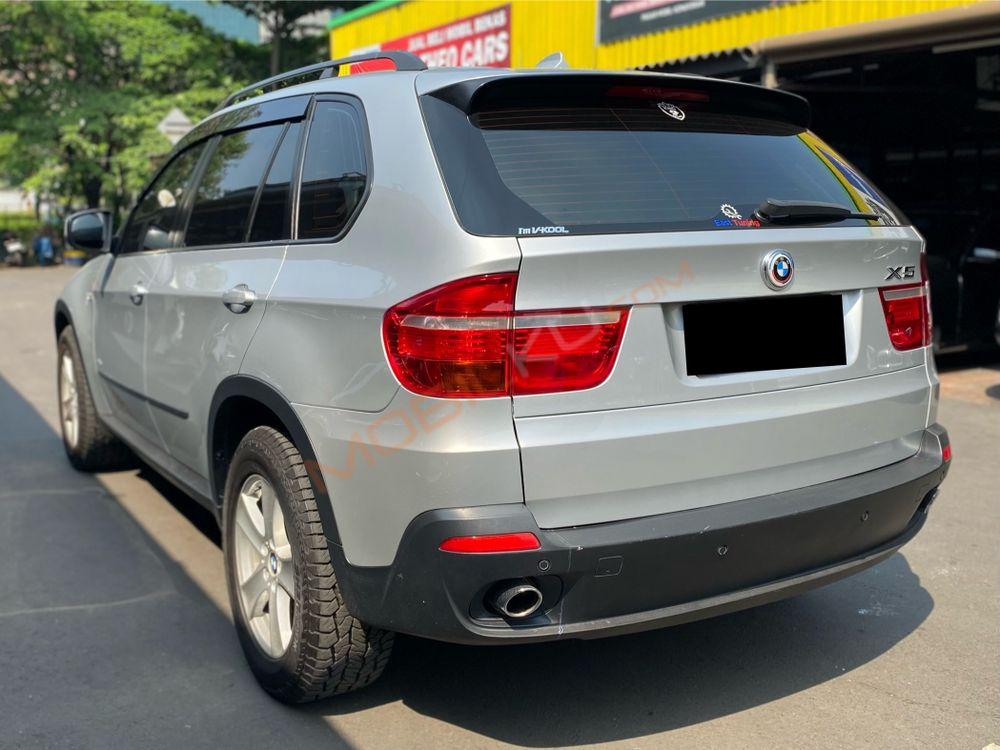 Mobil BMW X5 2008
