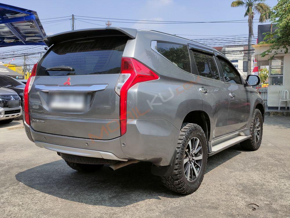 Mobil Mitsubishi Pajero Sport 2017