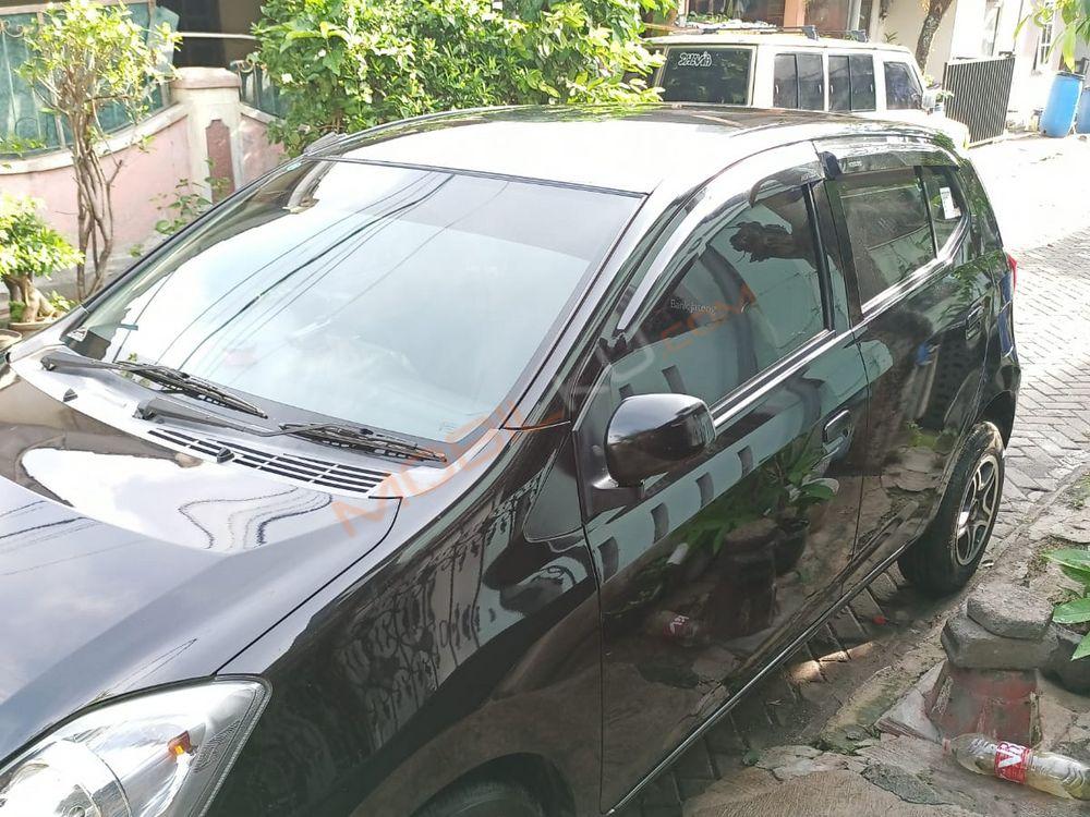 Mobil Toyota Agya 2014