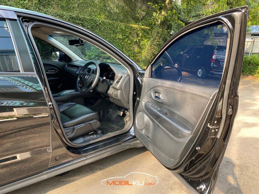 Mobil Honda HR-V 2018