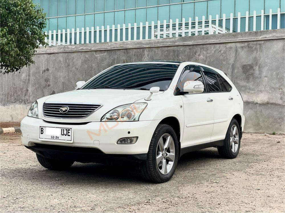 Mobil Toyota Harrier 2011