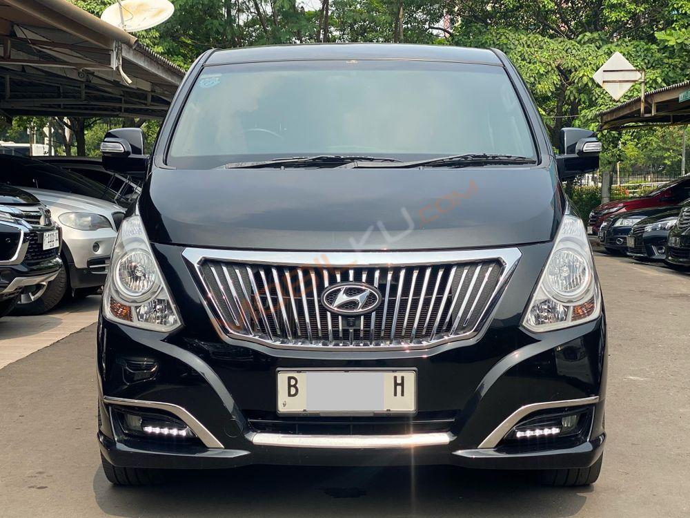 Mobil Hyundai H-1 2018