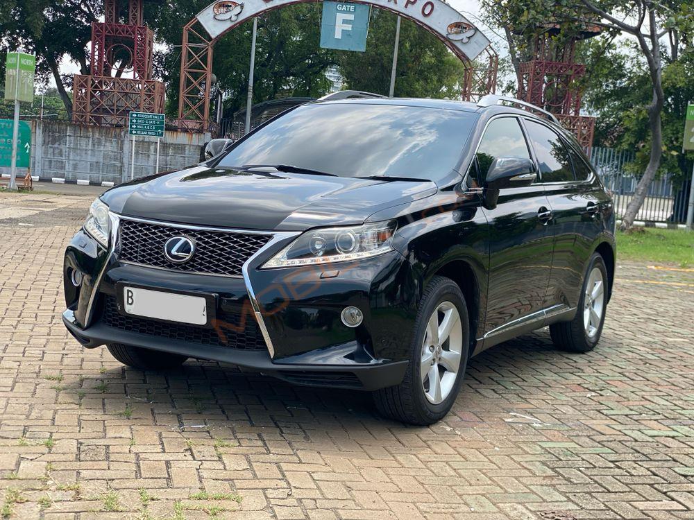 Mobil Lexus RX 2013