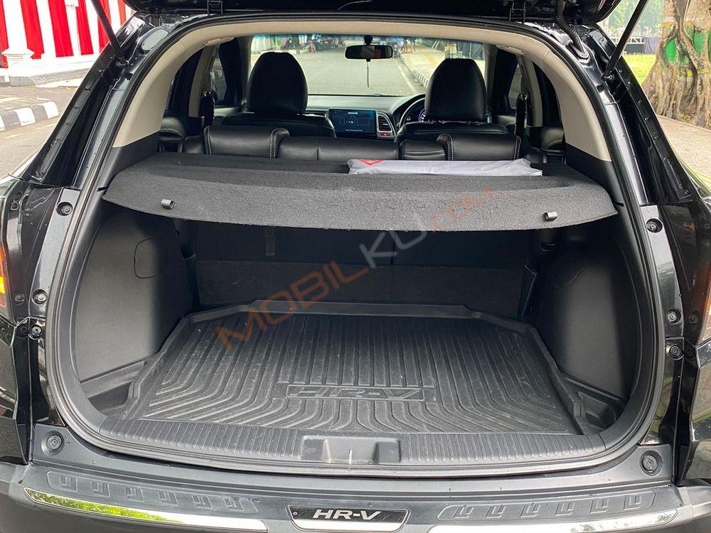 Mobil Honda HR-V 2015