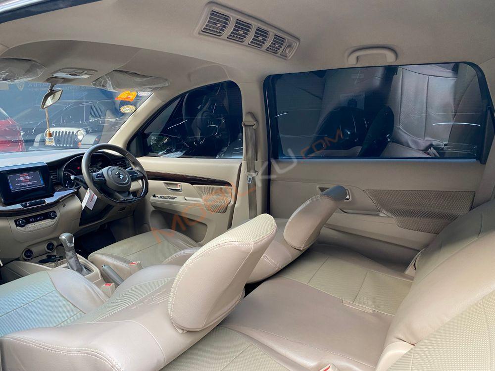 Mobil Suzuki Ertiga 2019