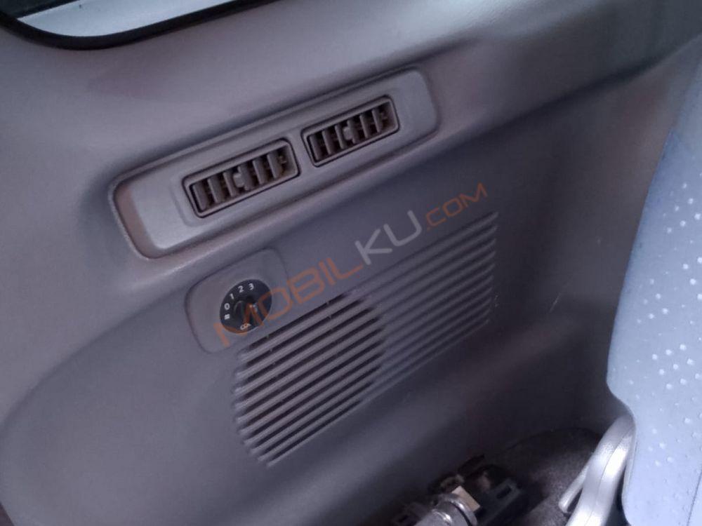 Mobil Nissan Evalia 2013