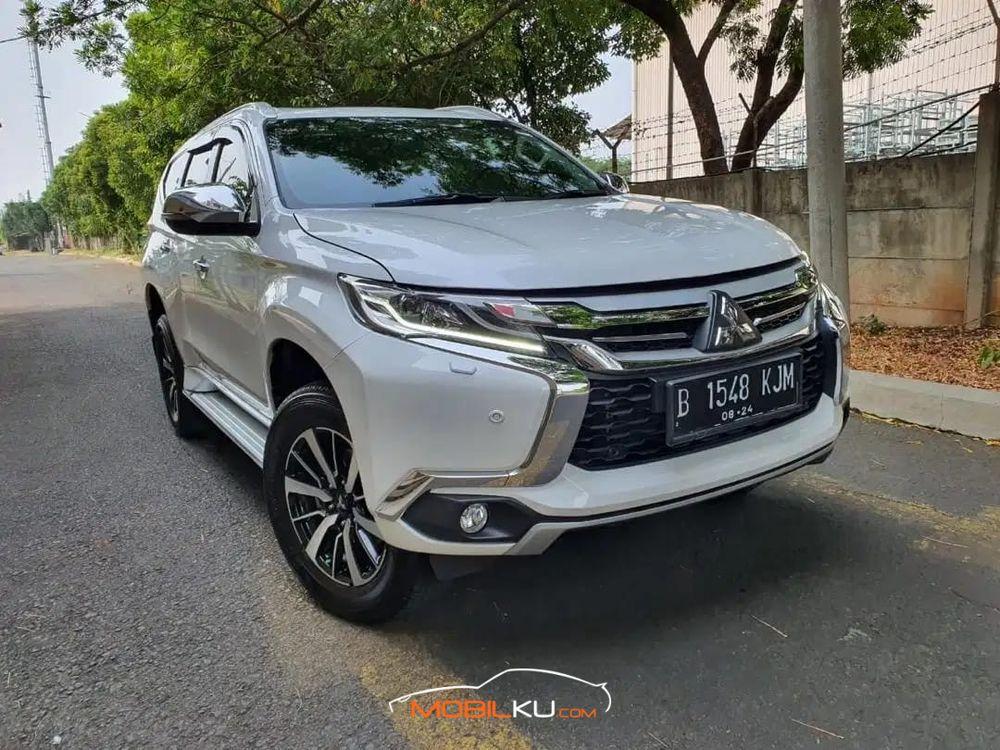 Mobil Mitsubishi Pajero Sport 2019