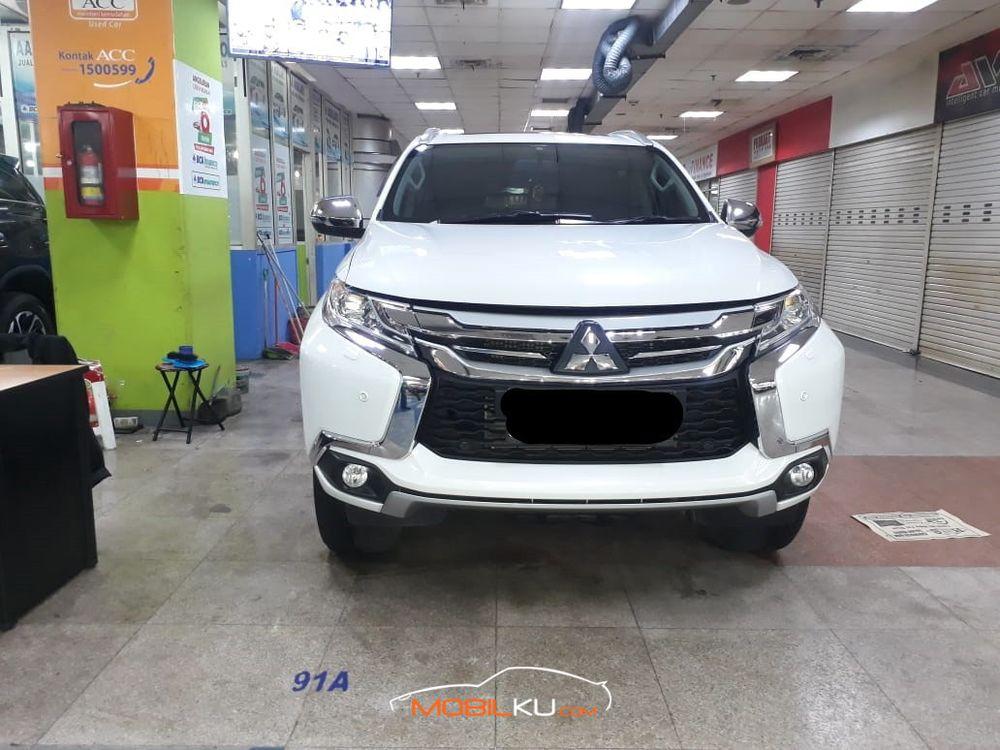 Mobil Mitsubishi Pajero Sport 2018