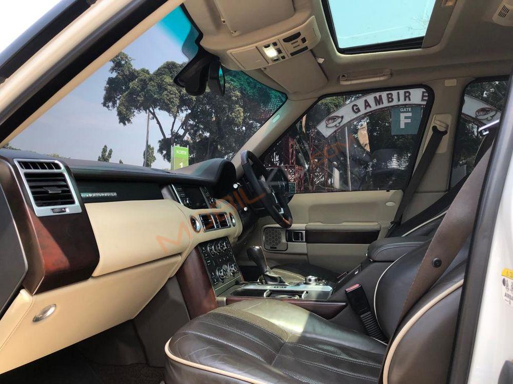 Mobil Range Rover Autobiography 2012