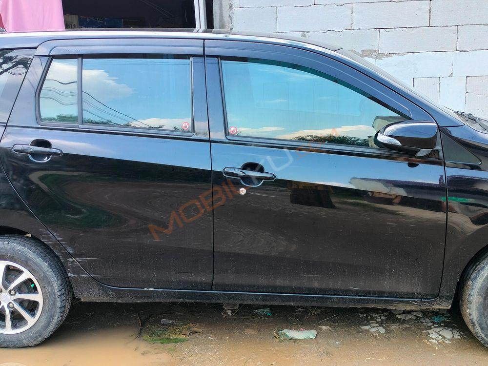 Mobil Daihatsu Sigra 2018