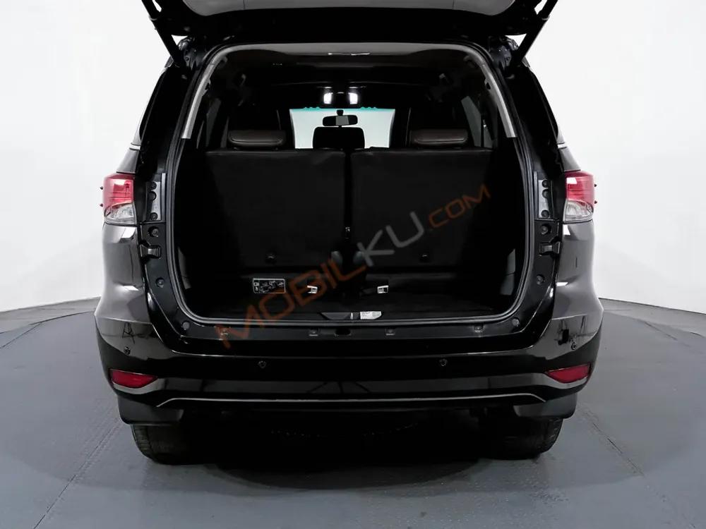 Mobil Toyota Fortuner 2018