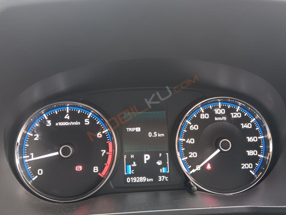 Mobil Mitsubishi Xpander 2021