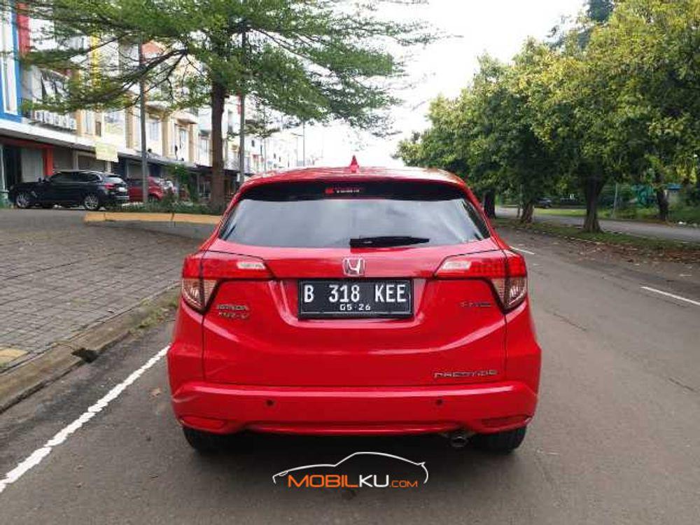 Mobil Honda HR-V 2016