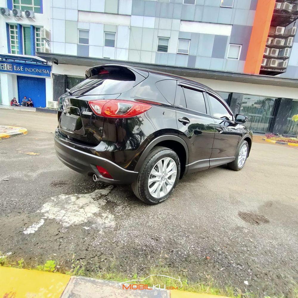 Mobil Mazda CX-5 2013