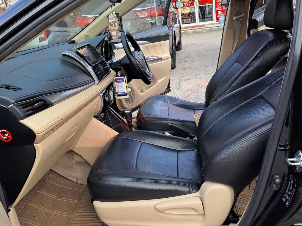 Mobil Toyota Vios 2014