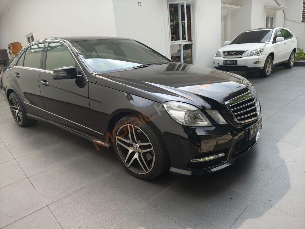 Mobil Mercedes-Benz E-Class 2013