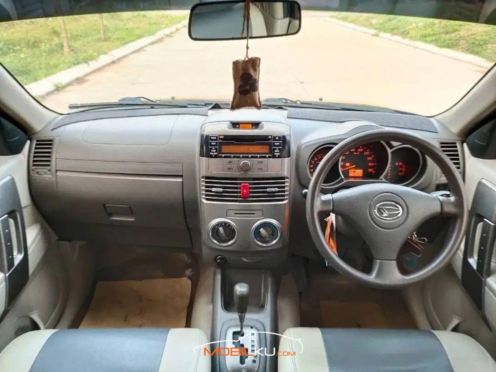 Mobil Daihatsu Terios 2012