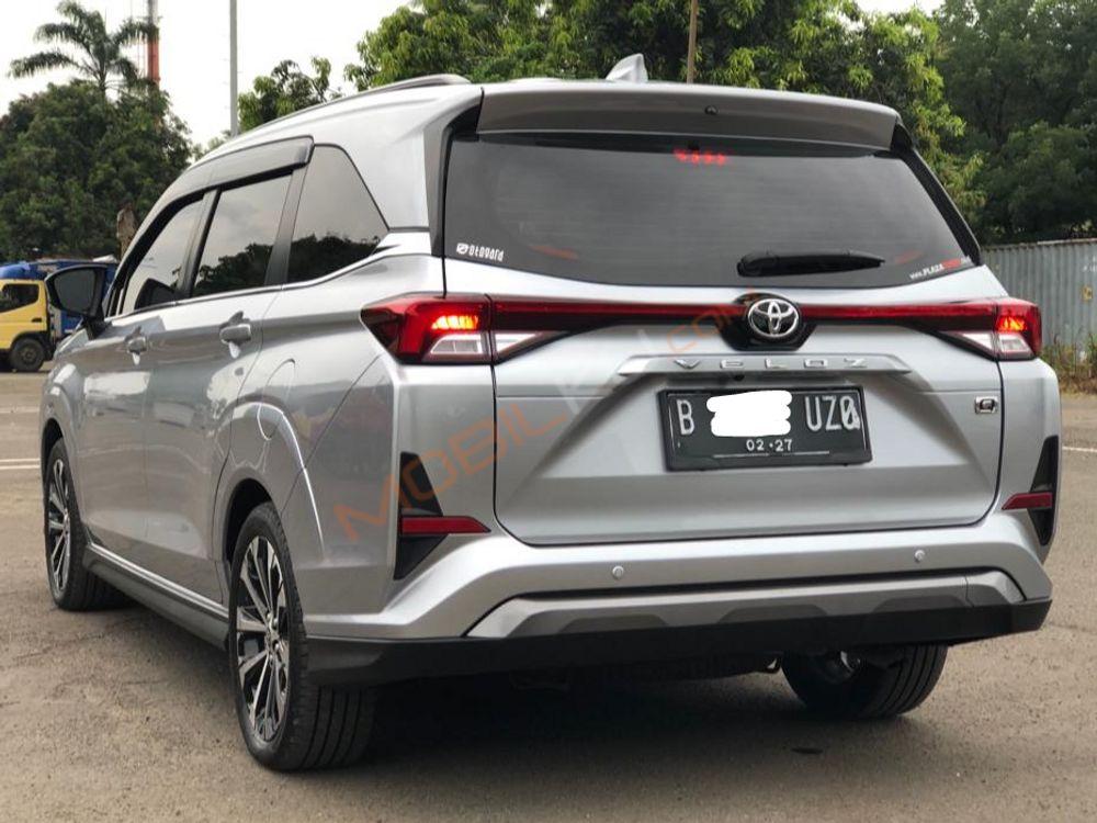 Mobil Toyota Veloz 2022