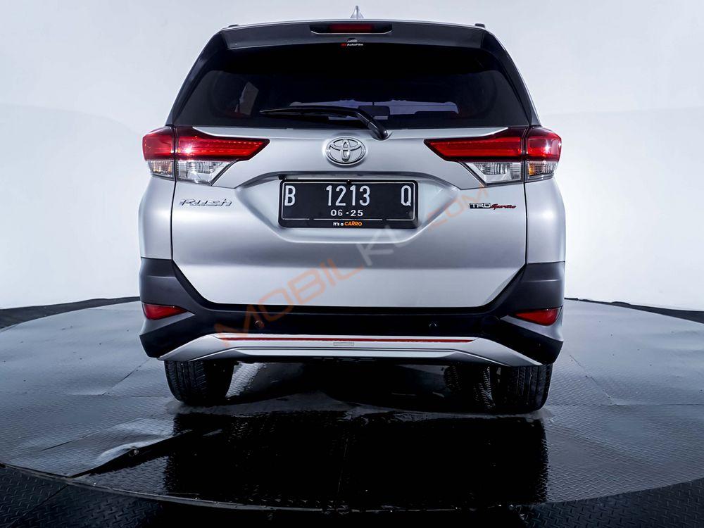 Mobil Toyota Rush 2020