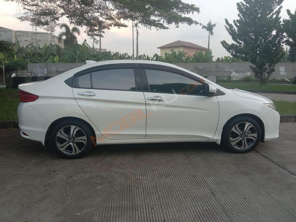 Mobil Honda City Hatchback 2014