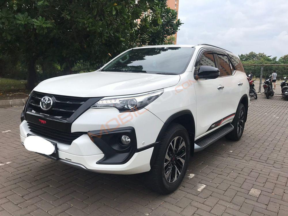 Mobil Toyota Fortuner 2019