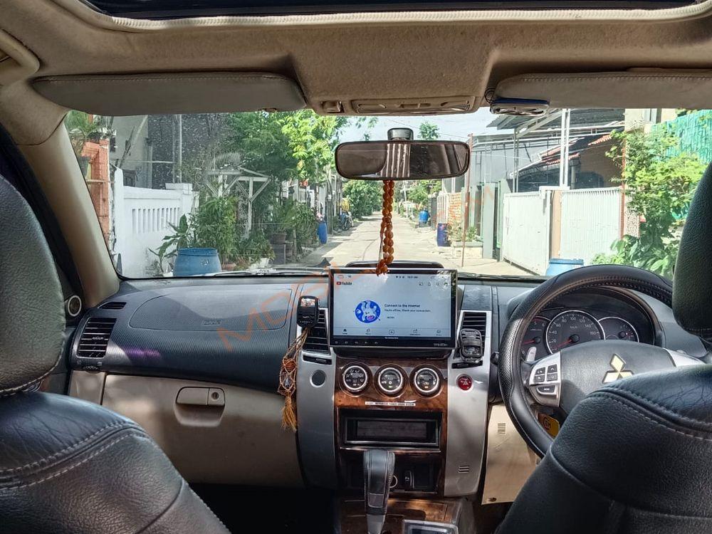 Mobil Mitsubishi Pajero Sport 2013