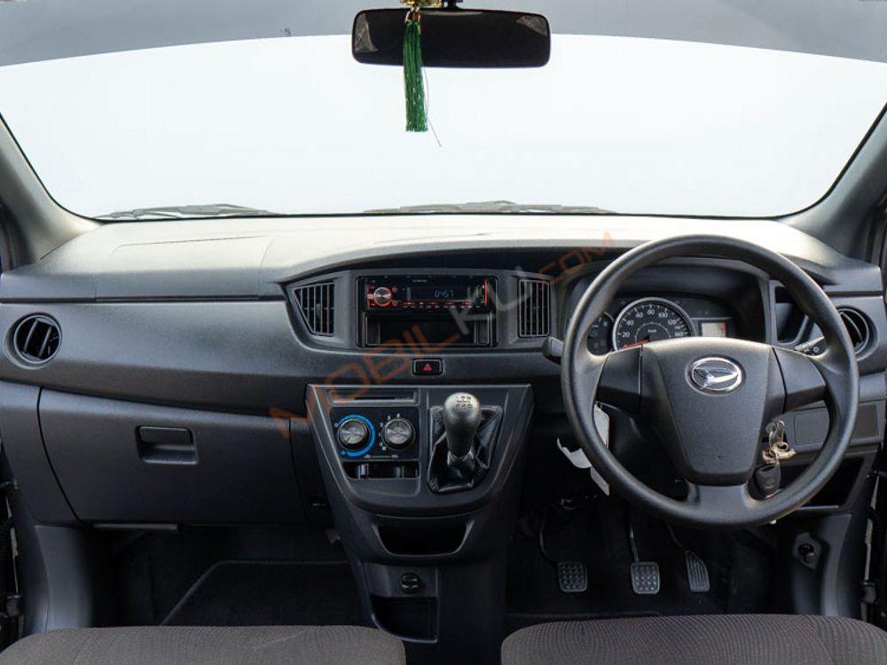 Mobil Daihatsu Sigra 2023