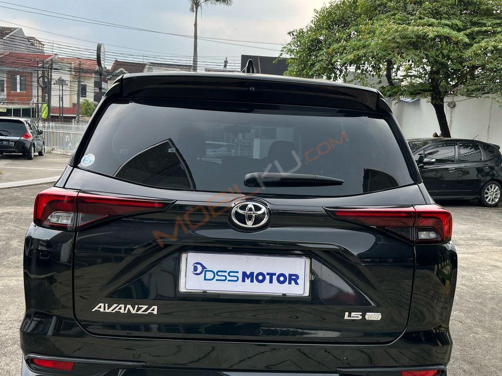 Mobil Toyota Avanza 2022