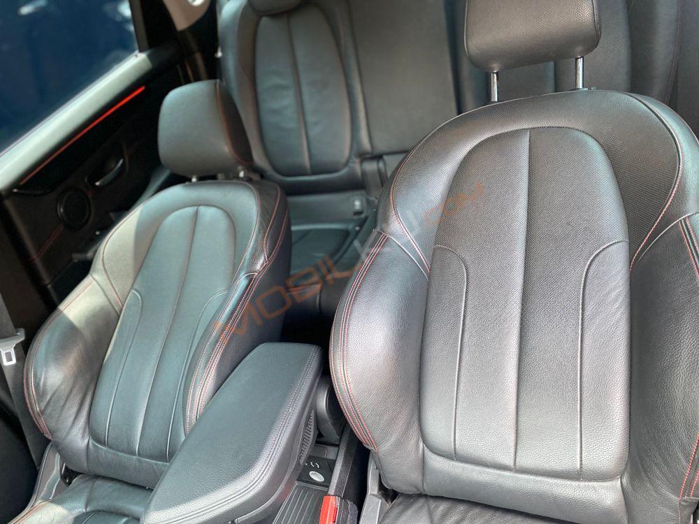 Mobil BMW 2 Series 2015