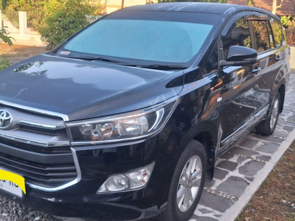Mobil Toyota Kijang Innova 2018