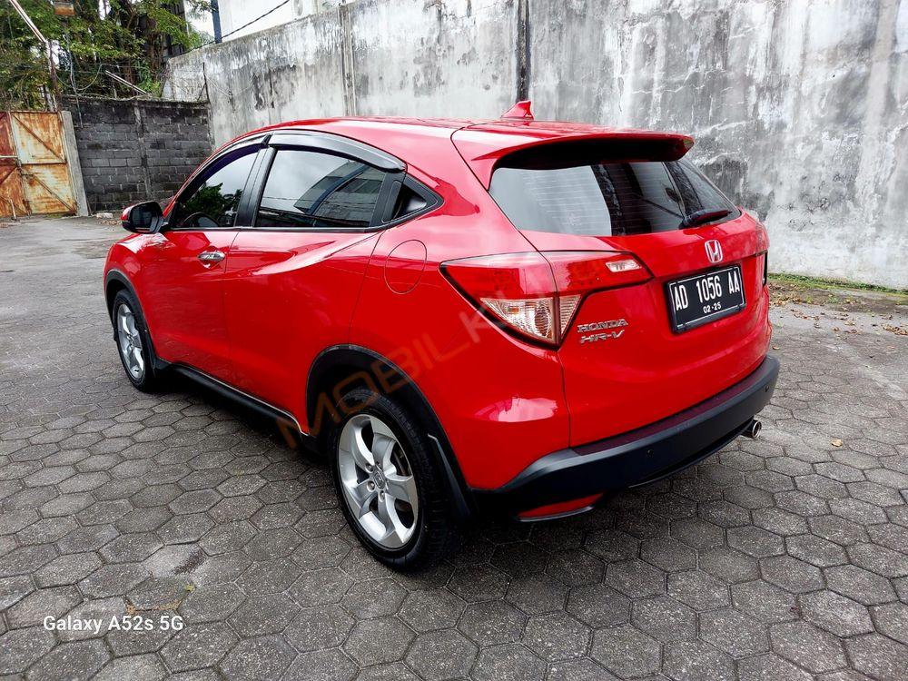 Mobil Honda HR-V 2015