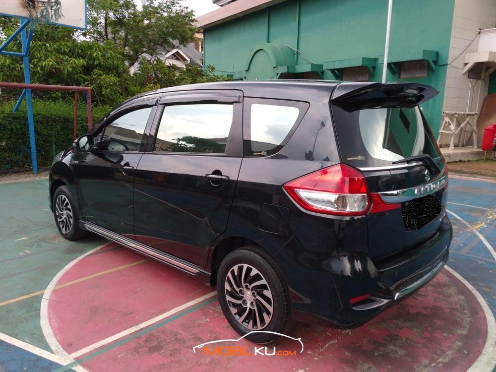 Mobil Suzuki Ertiga 2016